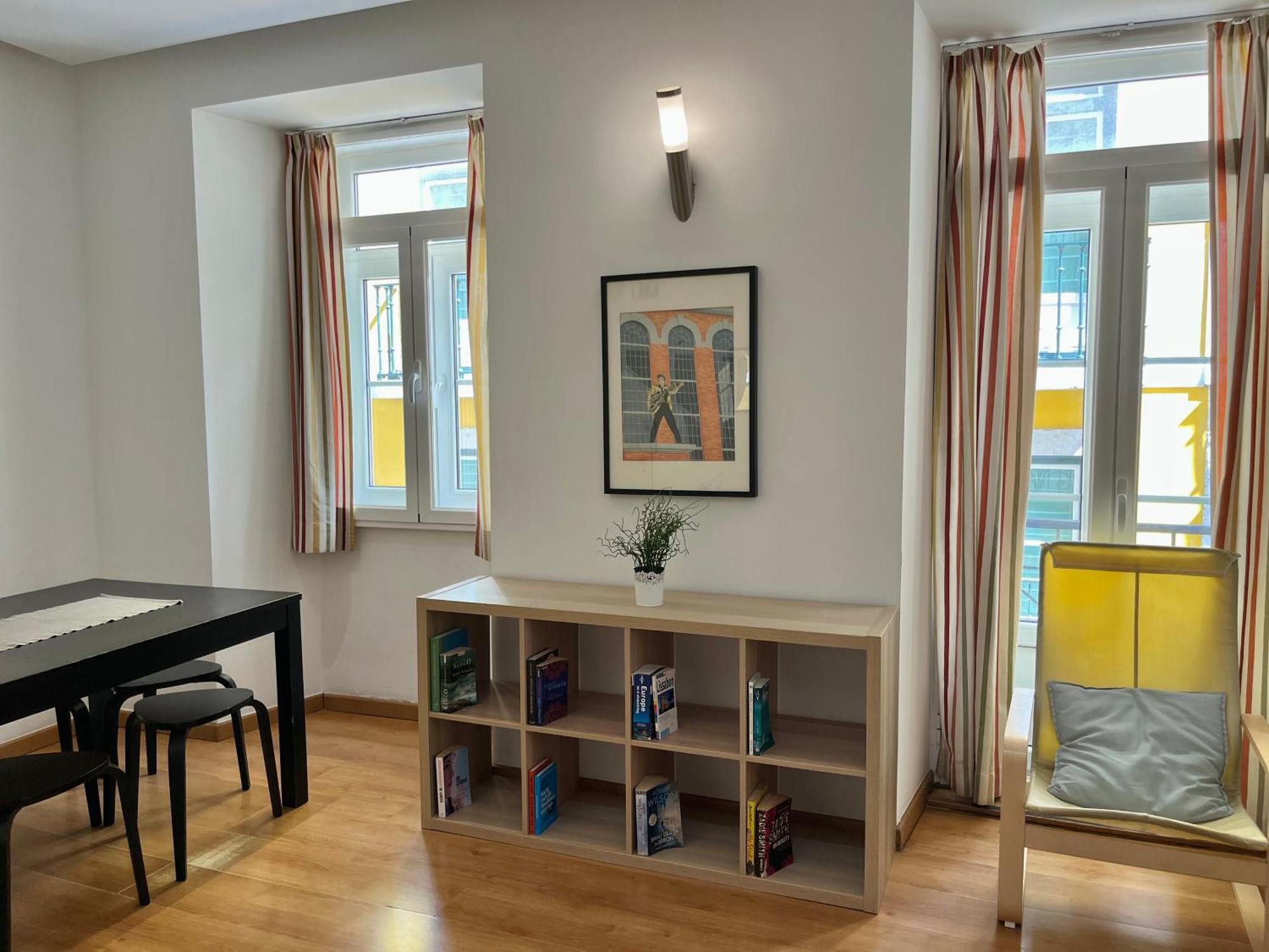 2 Bedroom Apartment - Bairro Alto Residence Лиссабон Экстерьер фото